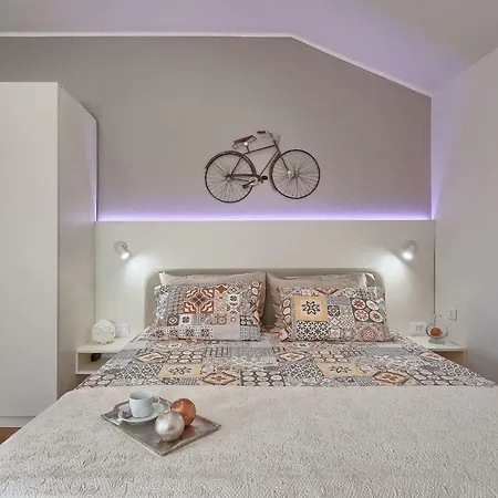 Mia Apartment