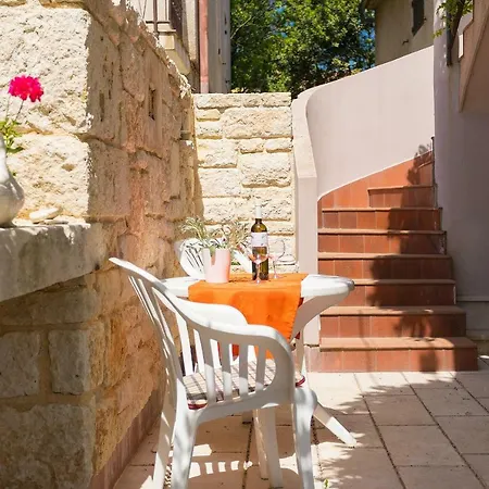 Mia プレマントゥーラ