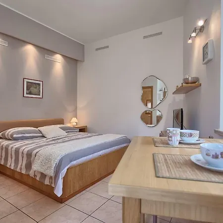 Mia アパート プレマントゥーラ